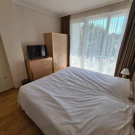 Messembria Palace 써니비치